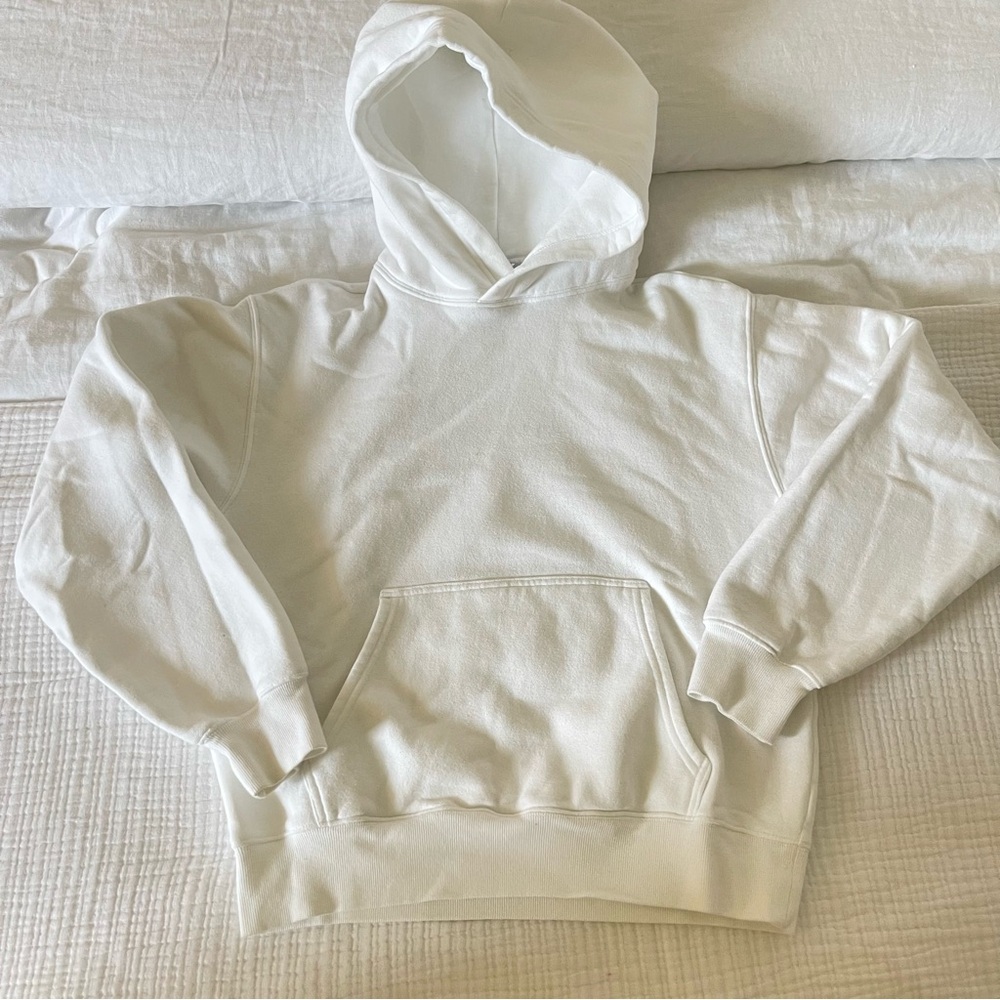 Aritzia TNA Cozy White Hoodie